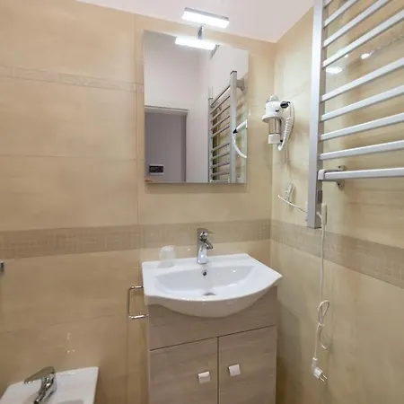 Holygold **** 트리니타폴리