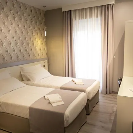 Holygold **** 4* Trinitapoli